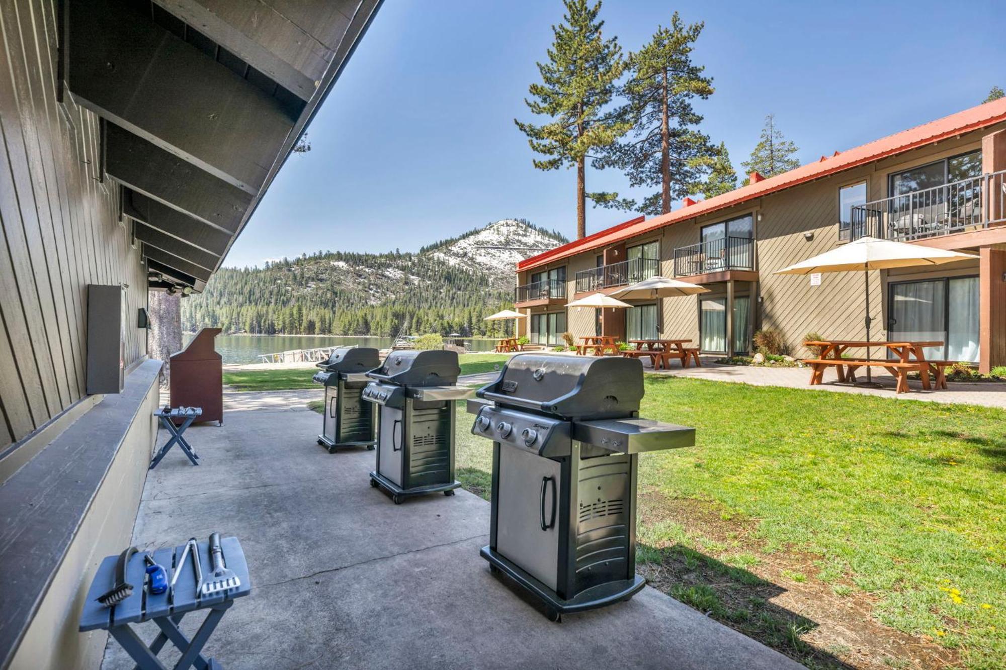 Charming Queen Studio Deluxe W/Balcony #233 At Donner Lake Village تروكي المظهر الخارجي الصورة